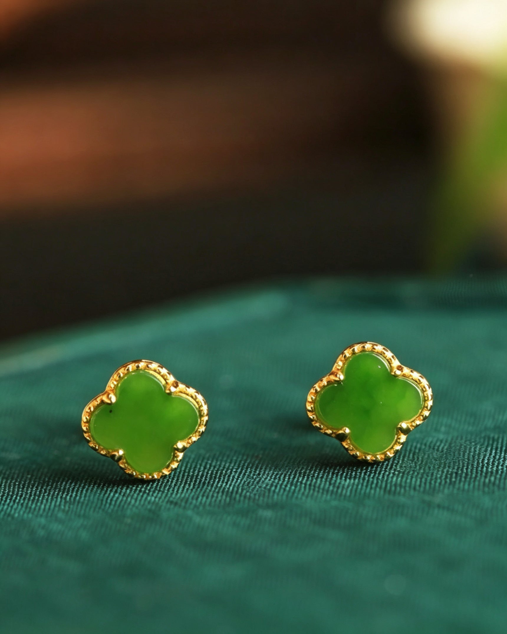 Four‑Leaf Clover Earrings – Lucky Green