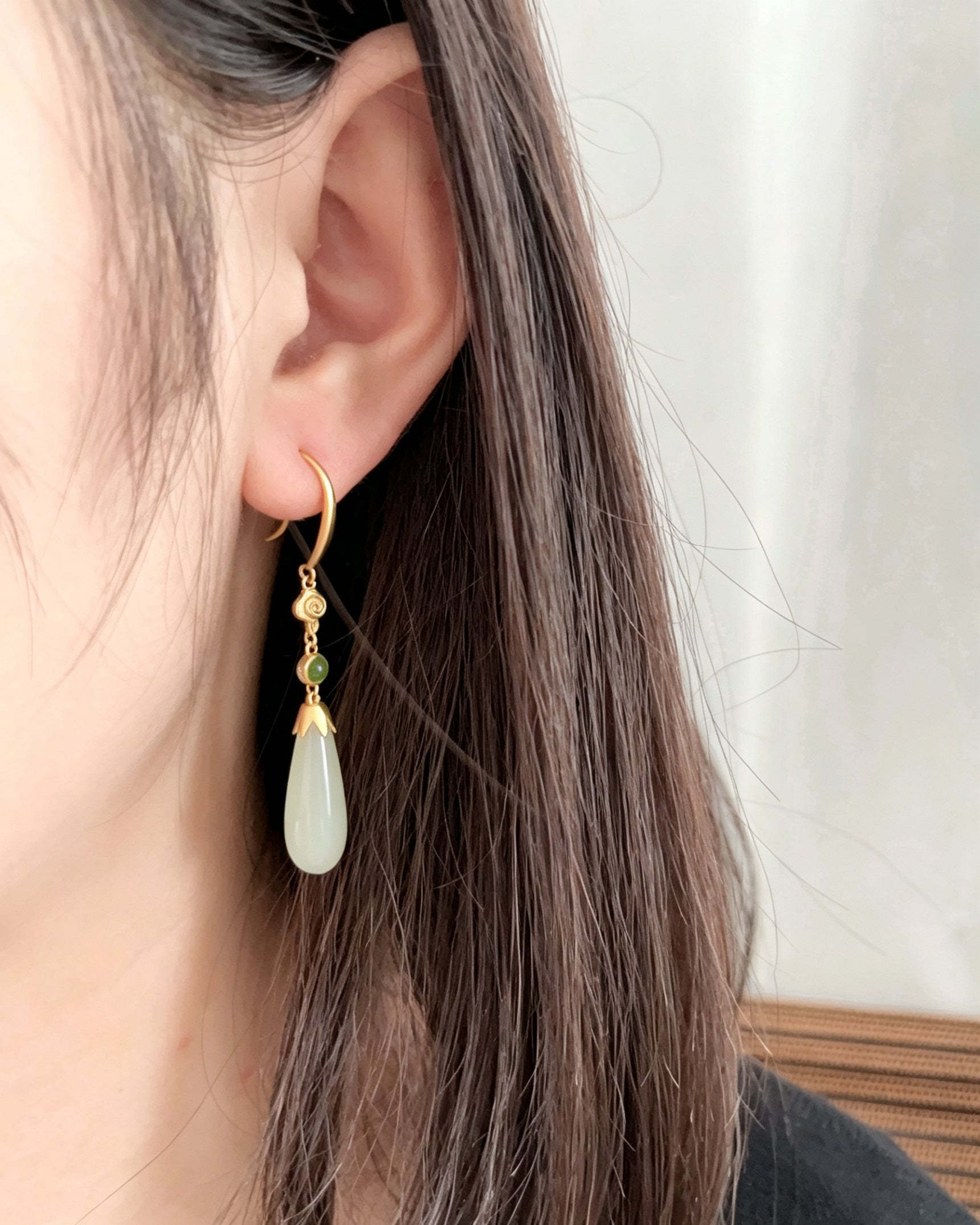 White Jade Dew Drop Earrings – Falling Still